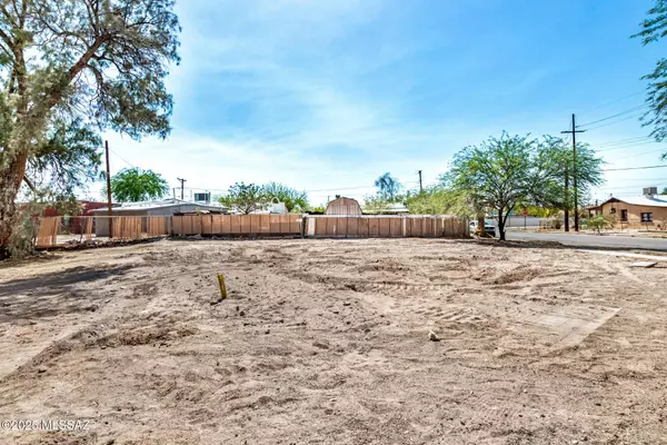 427 W Mabel Street, Tucson, AZ 85705