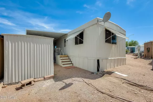 939 N ACACIA Road #8, Apache Junction, AZ 85119