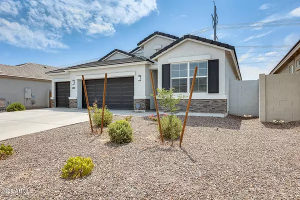 10333 W SONRISAS Street, Tolleson, AZ 85353