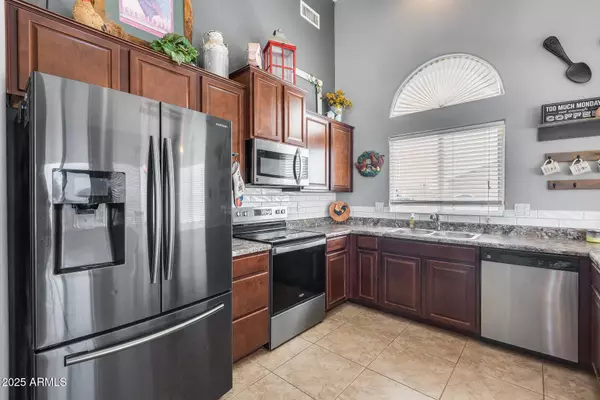 30535 W MCKINLEY Street, Buckeye, AZ 85396