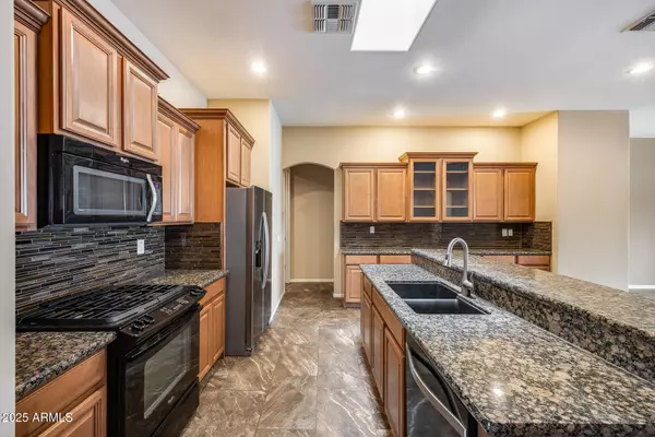 5702 W LYDIA Lane, Laveen, AZ 85339