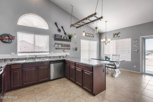 30535 W MCKINLEY Street, Buckeye, AZ 85396