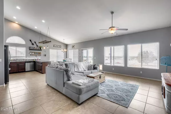 30535 W MCKINLEY Street, Buckeye, AZ 85396