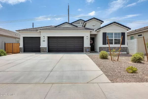 10333 W SONRISAS Street, Tolleson, AZ 85353