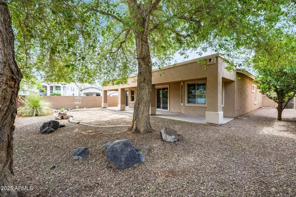 5702 W LYDIA Lane, Laveen, AZ 85339