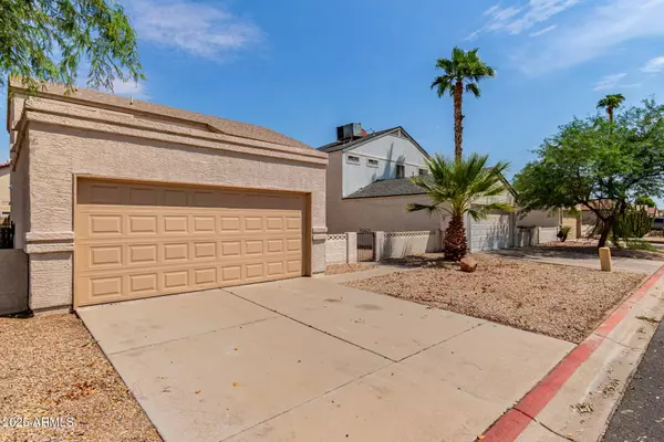 6626 W CINNABAR Avenue, Glendale, AZ 85302