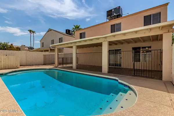 6626 W CINNABAR Avenue, Glendale, AZ 85302