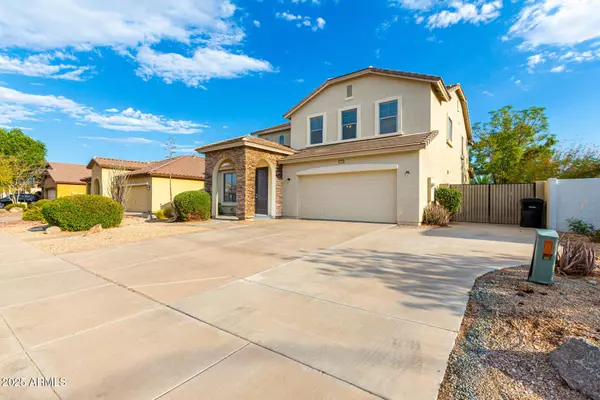 4633 E GLENEAGLE Drive, Chandler, AZ 85249