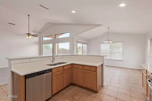 1902 S 86TH Drive, Tolleson, AZ 85353