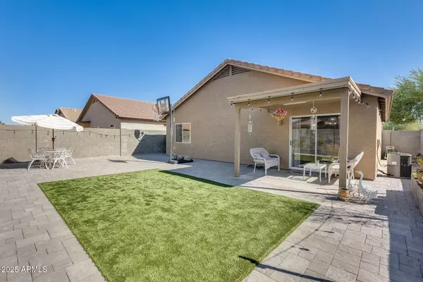 11644 W CAROL Avenue, Youngtown, AZ 85363