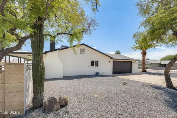 13203 N 22ND Avenue, Phoenix, AZ 85029