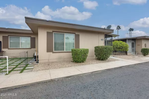 13611 N 98TH Avenue #D, Sun City, AZ 85351