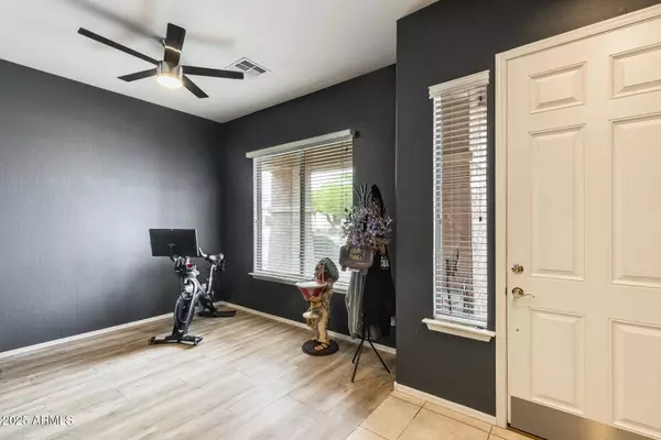 18633 W MCNEIL Street, Goodyear, AZ 85338