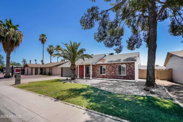 3825 W BERYL Avenue, Phoenix, AZ 85051