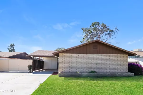 3707 W SIERRA Street, Phoenix, AZ 85029