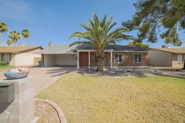 3825 W BERYL Avenue, Phoenix, AZ 85051