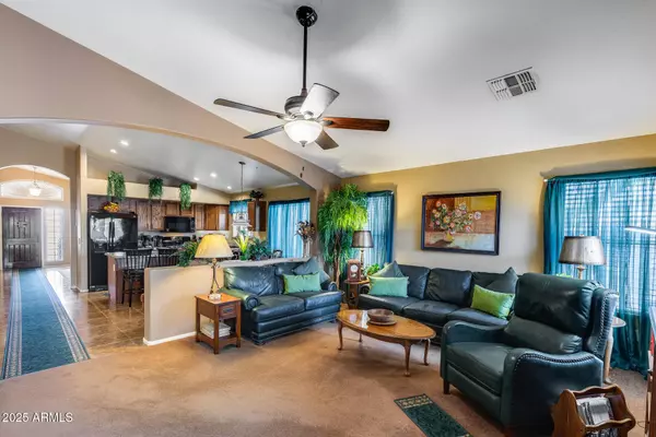 41919 W FROST Drive, Maricopa, AZ 85138