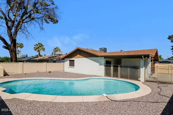 3707 W SIERRA Street, Phoenix, AZ 85029