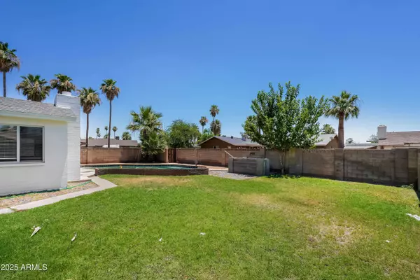 3825 W BERYL Avenue, Phoenix, AZ 85051