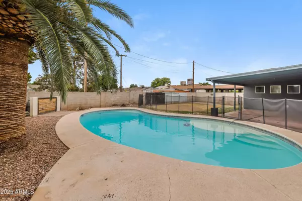 2931 W ASTER Drive, Phoenix, AZ 85029