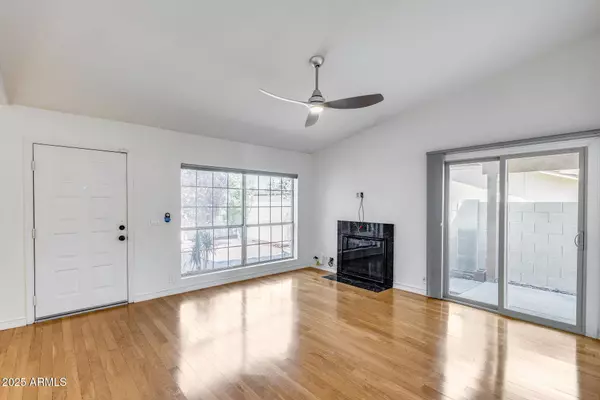 1619 E BLUEFIELD Avenue, Phoenix, AZ 85022