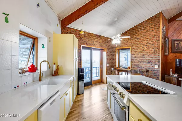 13015 E OBERLIN Way, Scottsdale, AZ 85262