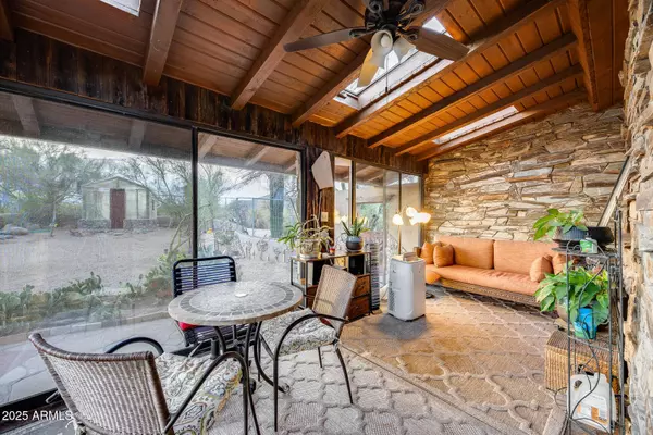 13015 E OBERLIN Way, Scottsdale, AZ 85262