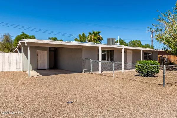 4917 N Sunrise Avenue, Tucson, AZ 85705