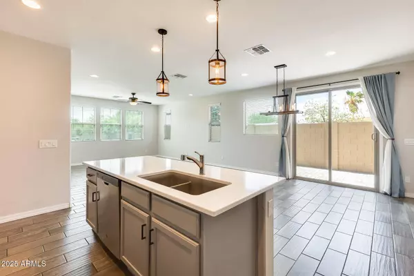 1640 S 82ND Place, Mesa, AZ 85209