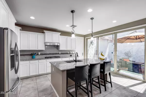 2143 S WADE Drive, Gilbert, AZ 85295