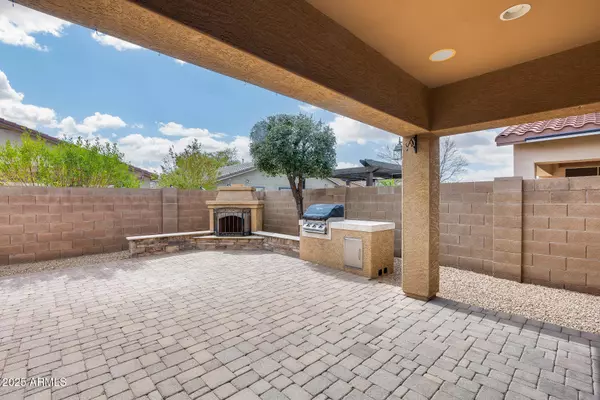 9165 W MINE Trail, Peoria, AZ 85383