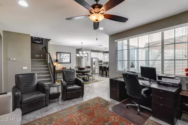 2143 S WADE Drive, Gilbert, AZ 85295