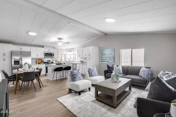 3711 N IOWA Avenue, Florence, AZ 85132