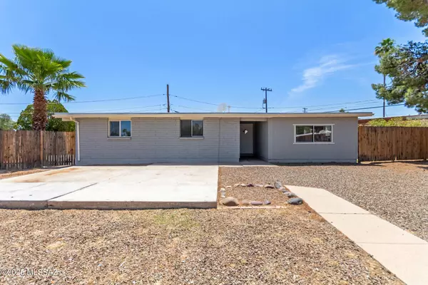 30 N Avenida De La Madero, Tucson, AZ 85710