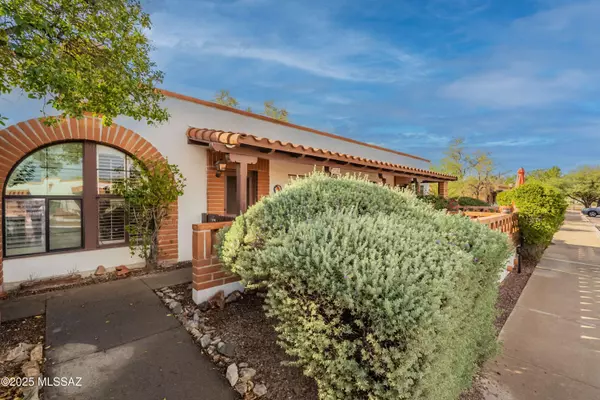 174 S Paseo Tierra  #C, Green Valley, AZ 85614