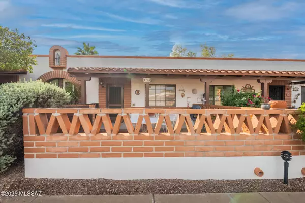 174 S Paseo Tierra  #C, Green Valley, AZ 85614