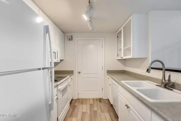 1701 E COLTER Street #453, Phoenix, AZ 85016