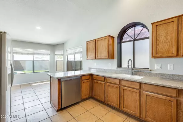 2545 E GRANITE VIEW Drive, Phoenix, AZ 85048