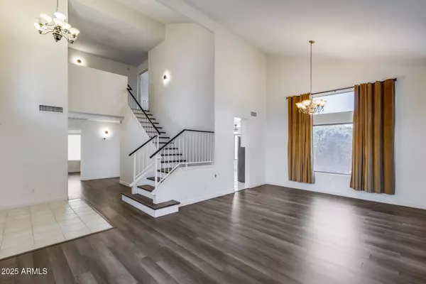 17724 N LUPINE Trail, Surprise, AZ 85374