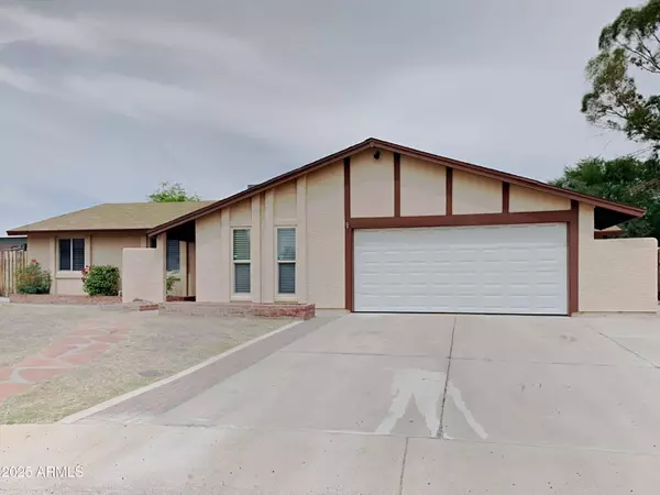 6214 W ZOE ELLA Way, Glendale, AZ 85306