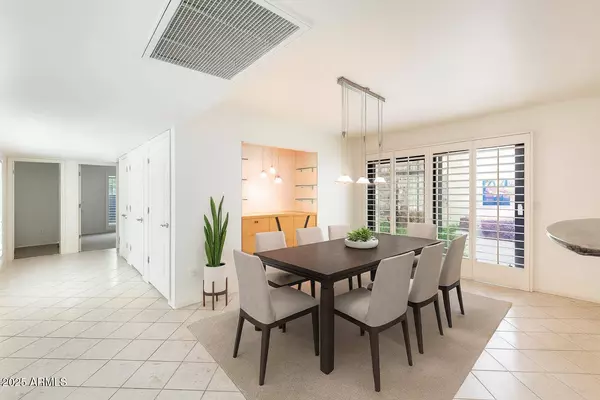 7807 E GRANADA Road, Scottsdale, AZ 85257