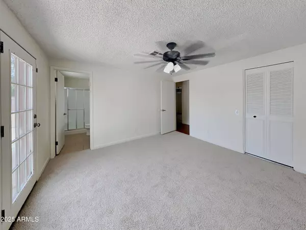 6214 W ZOE ELLA Way, Glendale, AZ 85306