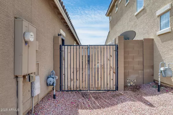 19613 W PINCHOT Drive, Buckeye, AZ 85396