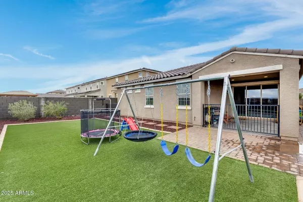 19613 W PINCHOT Drive, Buckeye, AZ 85396