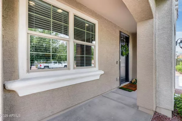 19613 W PINCHOT Drive, Buckeye, AZ 85396