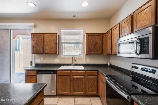 9 N 87TH Lane N, Tolleson, AZ 85353