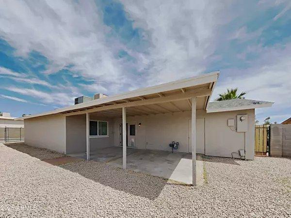 18046 N 20TH Avenue, Phoenix, AZ 85023