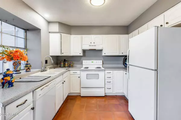 4601 N 102ND Avenue #1042, Phoenix, AZ 85037