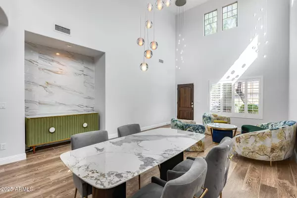 1711 W BIG OAK Street, Phoenix, AZ 85085