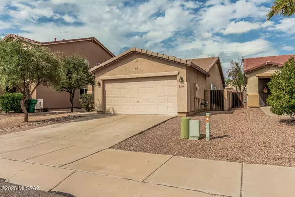 2150 W Sunset Surprise Court, Tucson, AZ 85742